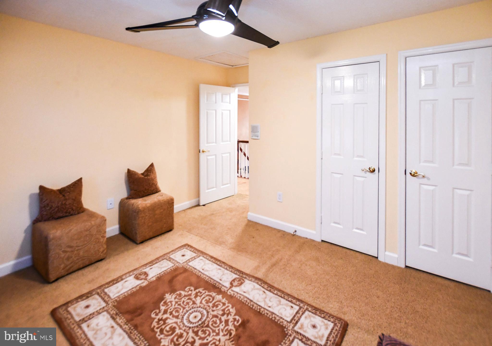 11406 CANTERBURY COURT
