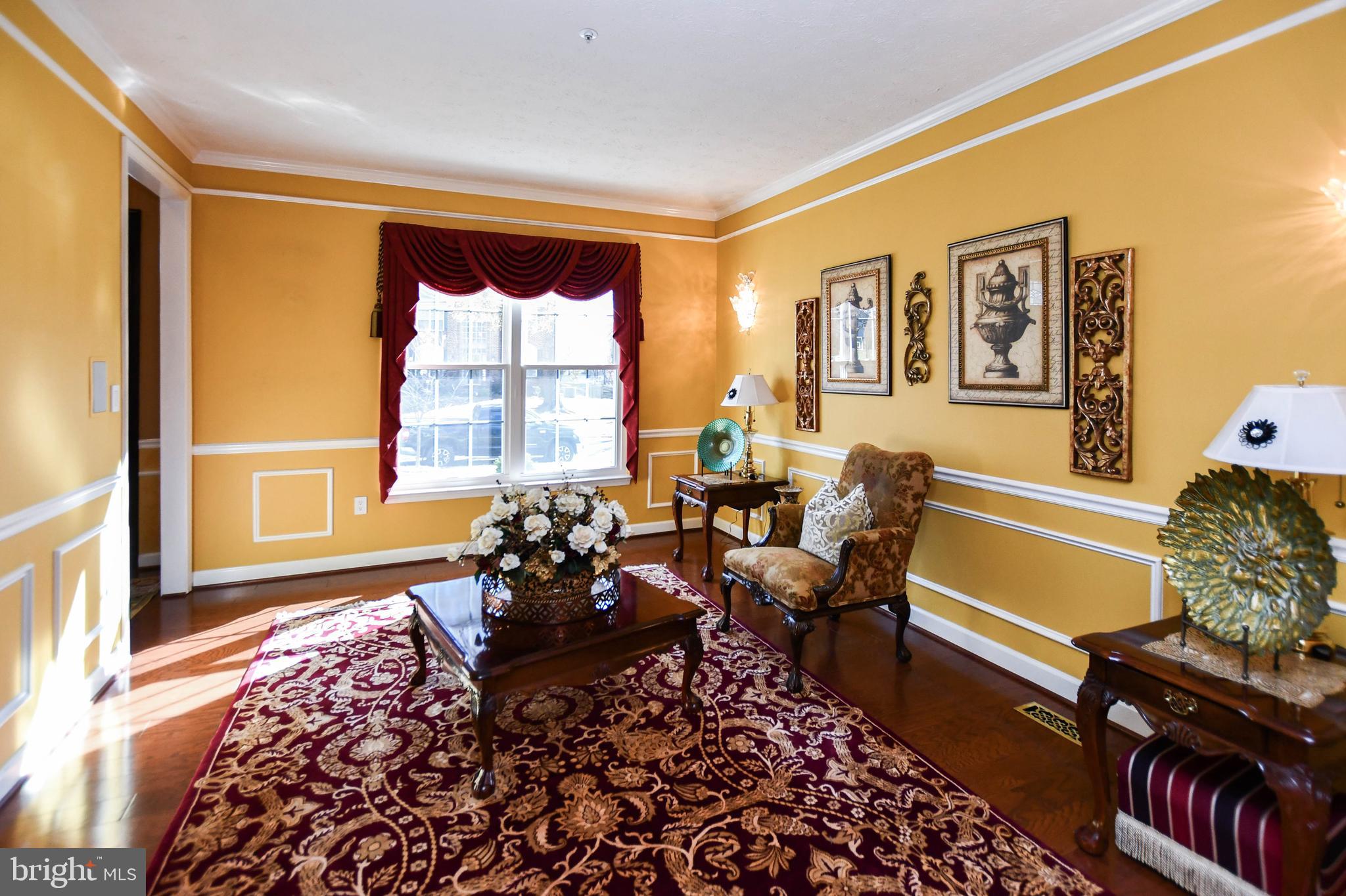 11406 CANTERBURY COURT