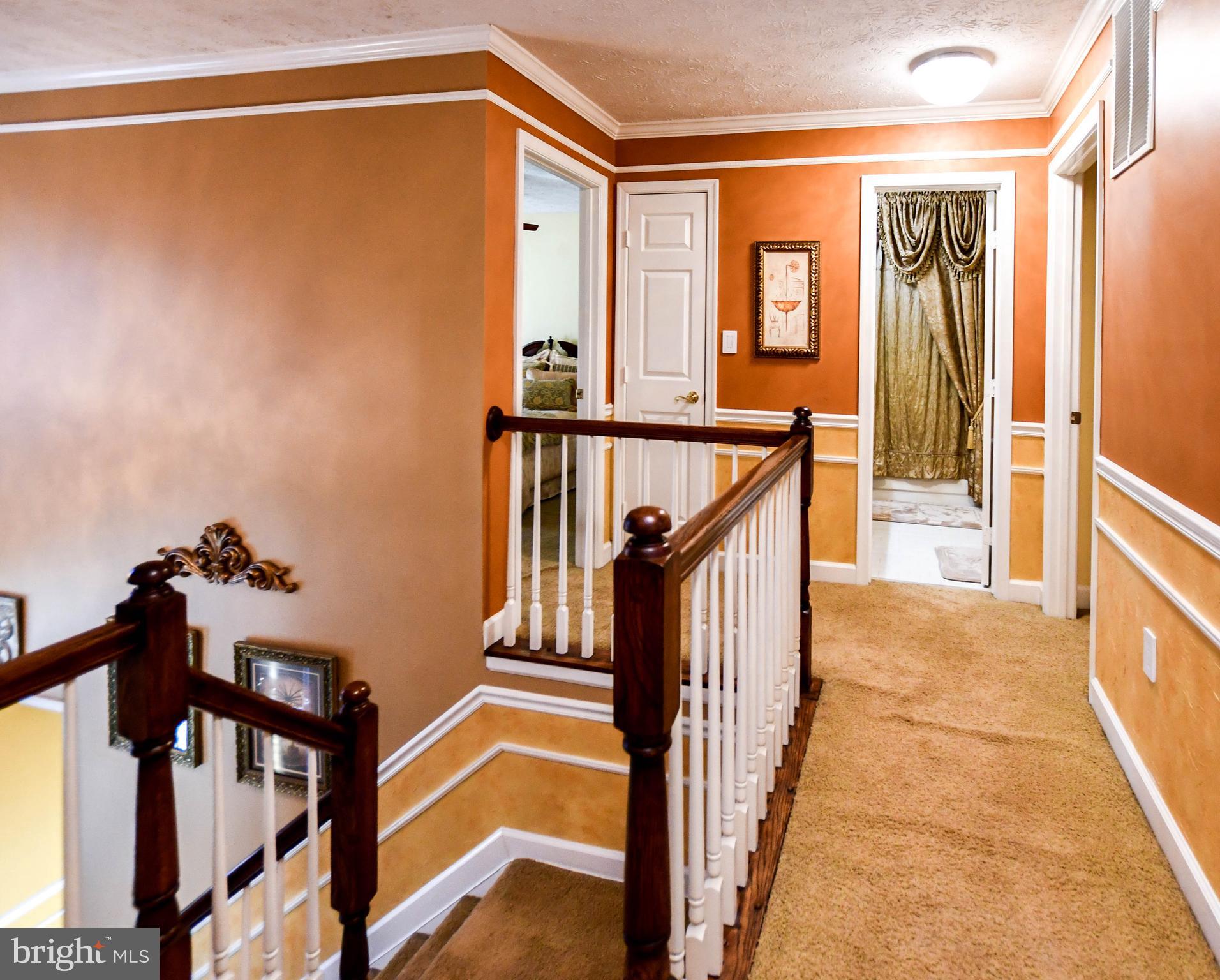 11406 CANTERBURY COURT