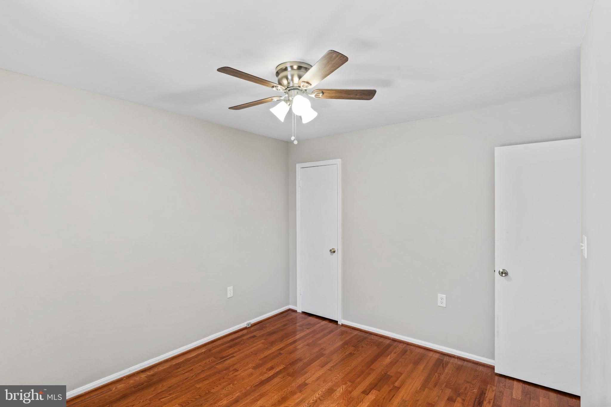 5416 WYCKLOW COURT