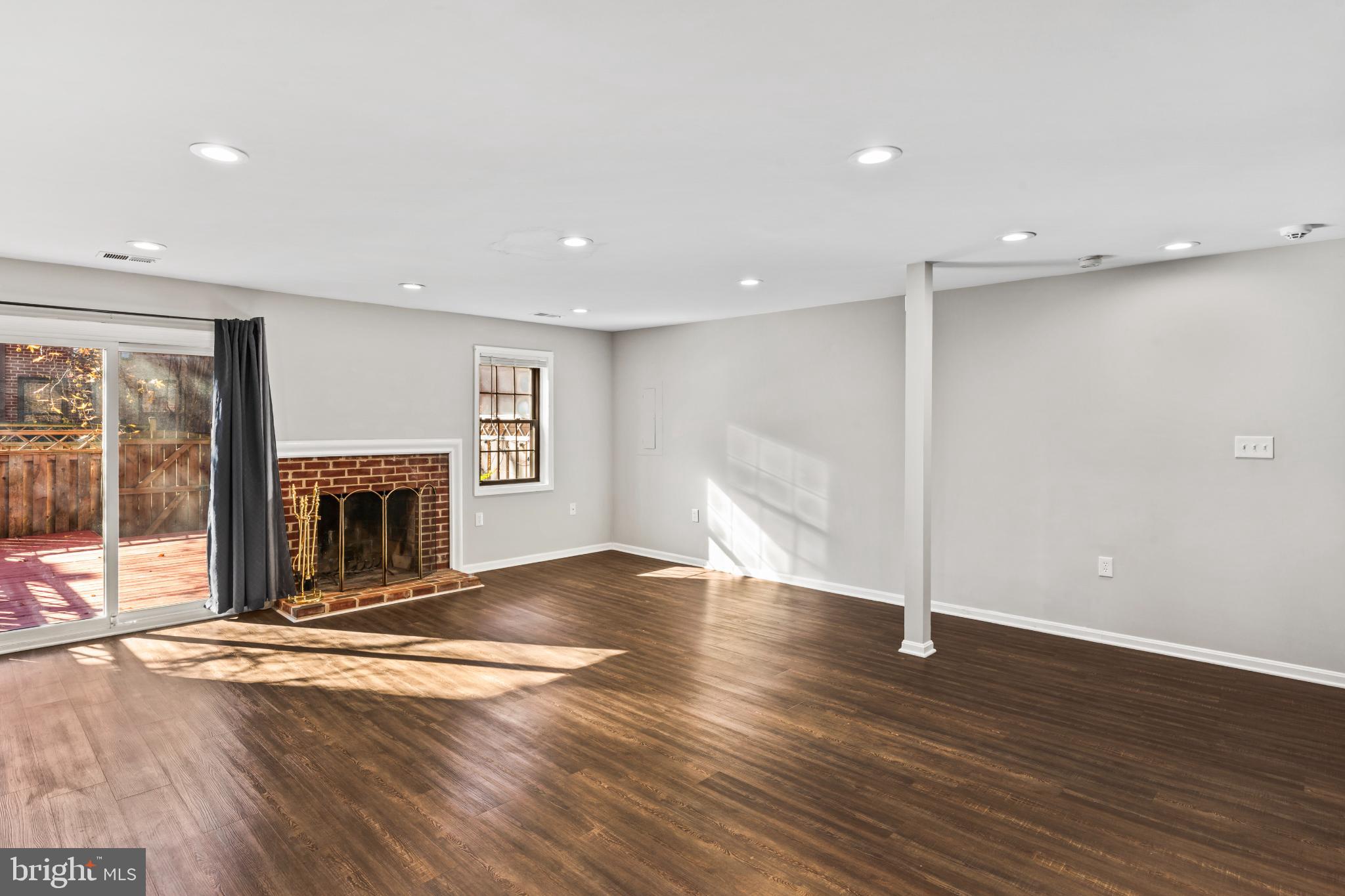 5416 WYCKLOW COURT