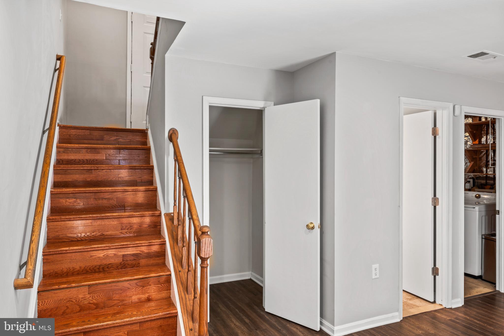 5416 WYCKLOW COURT