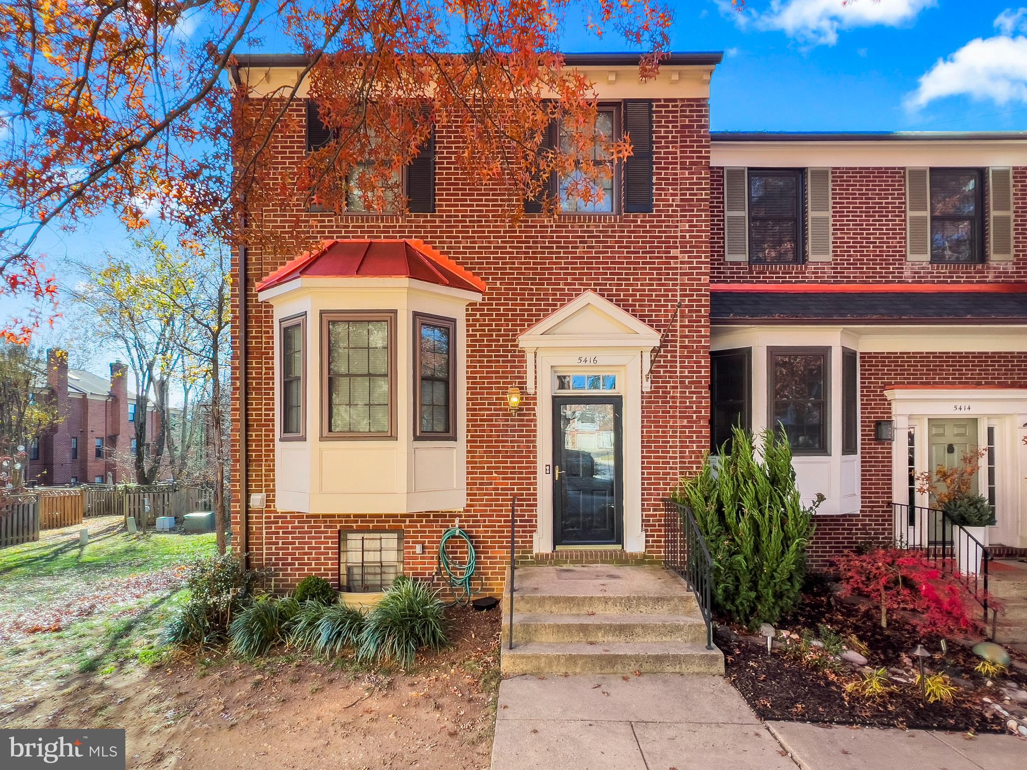 5416 WYCKLOW COURT