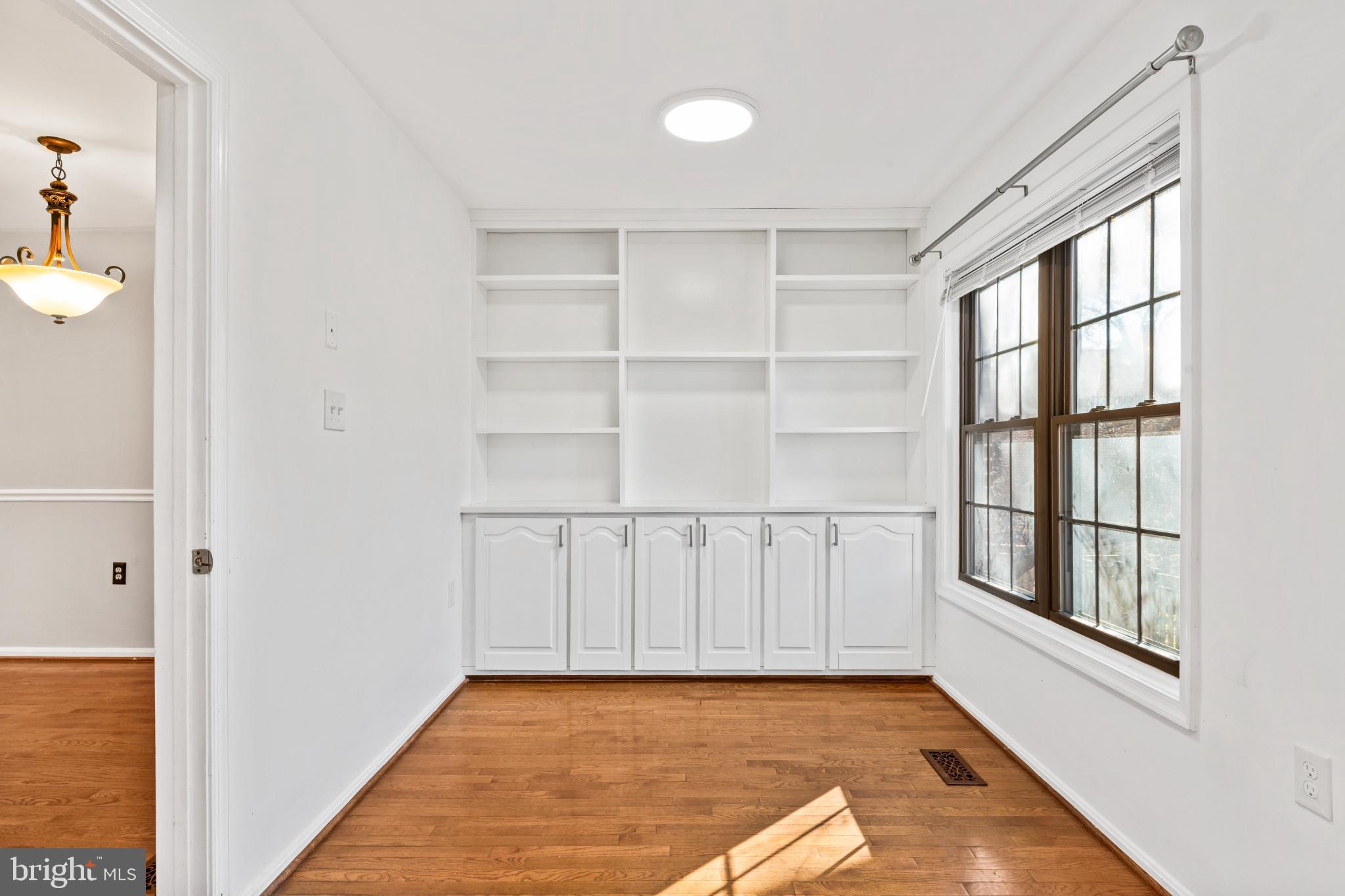 5416 WYCKLOW COURT