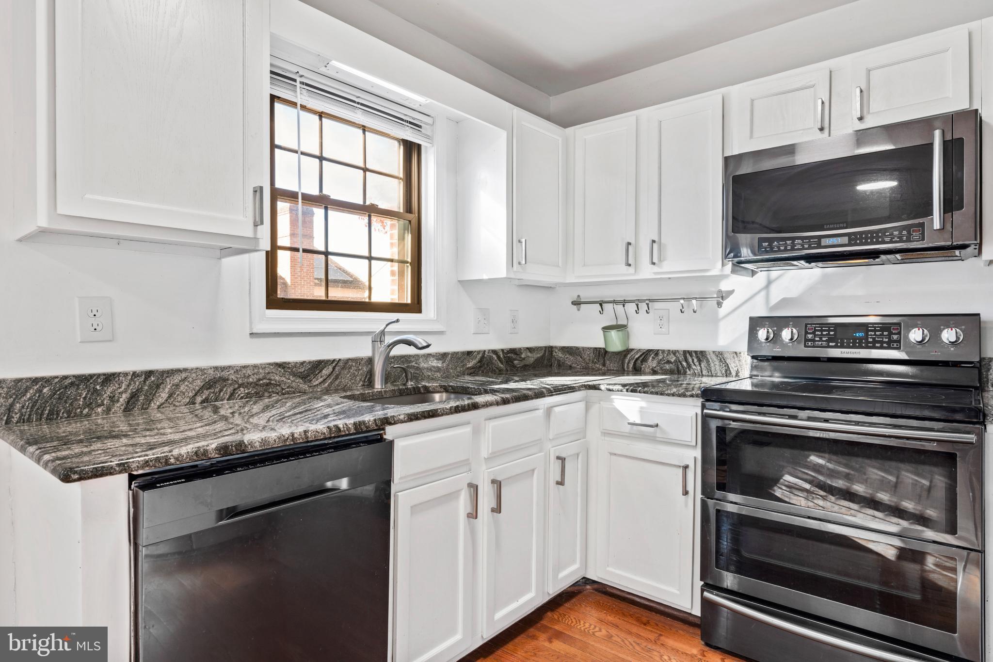 5416 WYCKLOW COURT