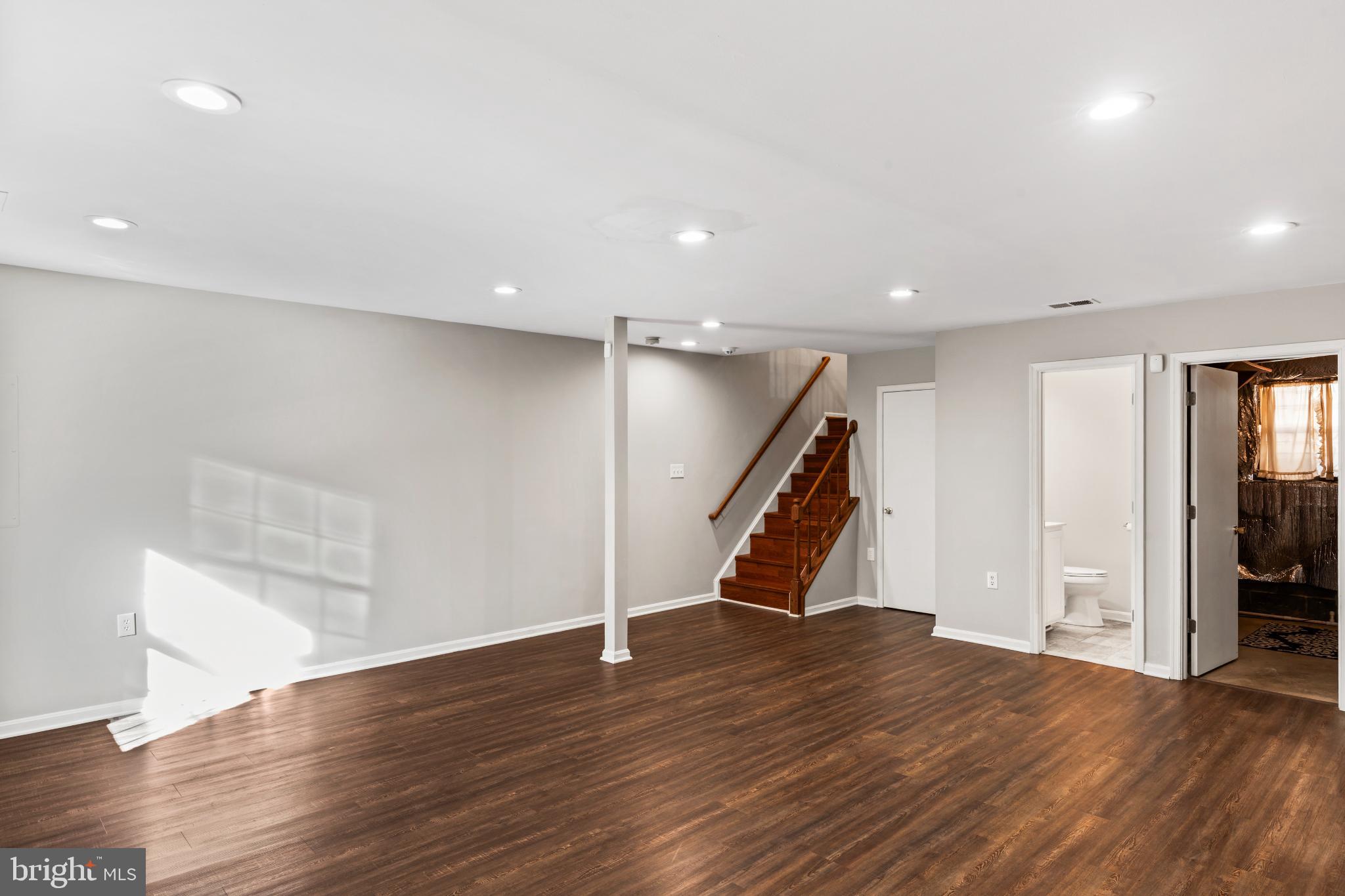 5416 WYCKLOW COURT