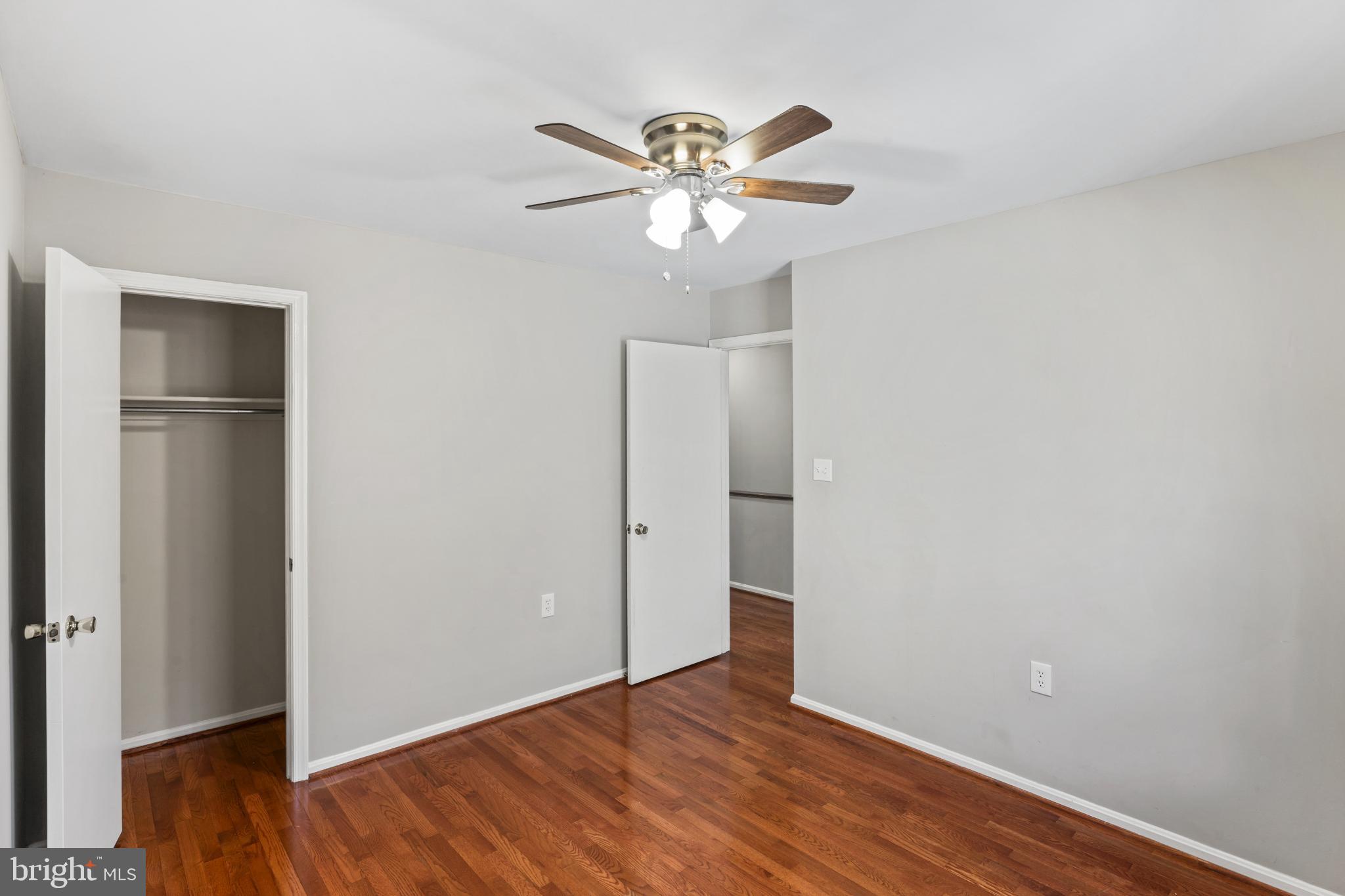 5416 WYCKLOW COURT