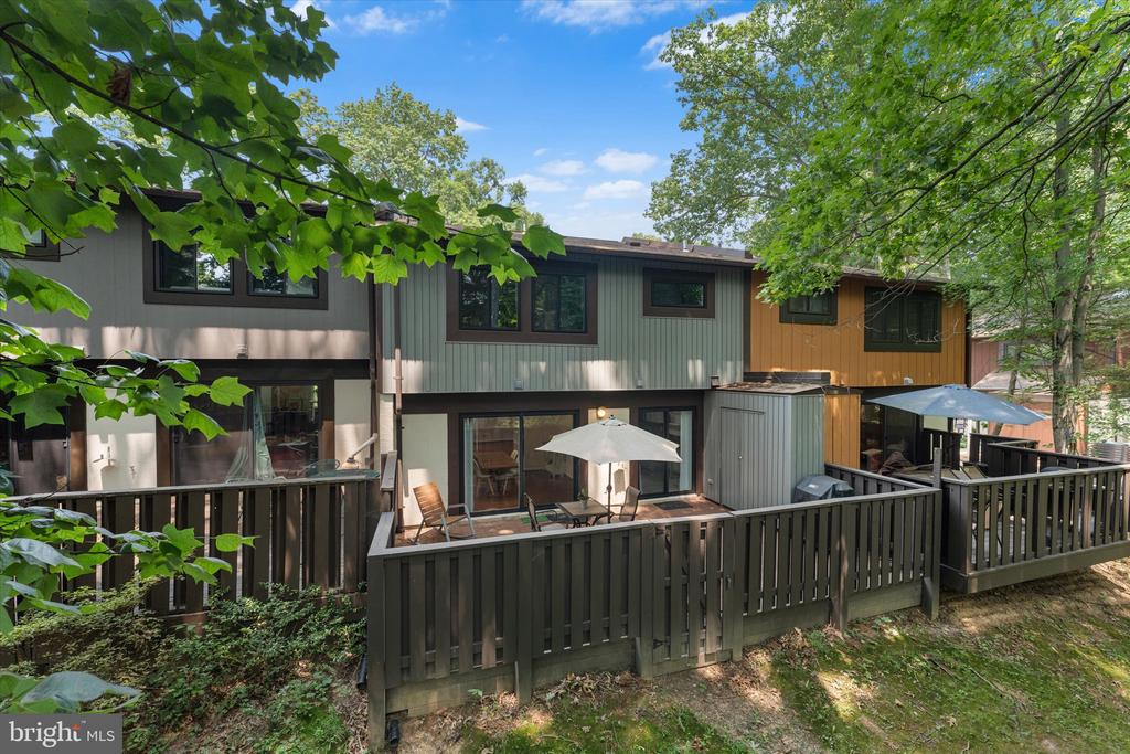 2235 WHEELWRIGHT COURT