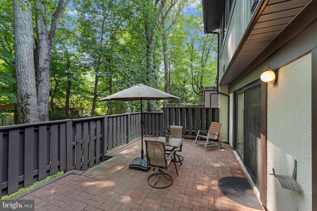 2235 WHEELWRIGHT COURT