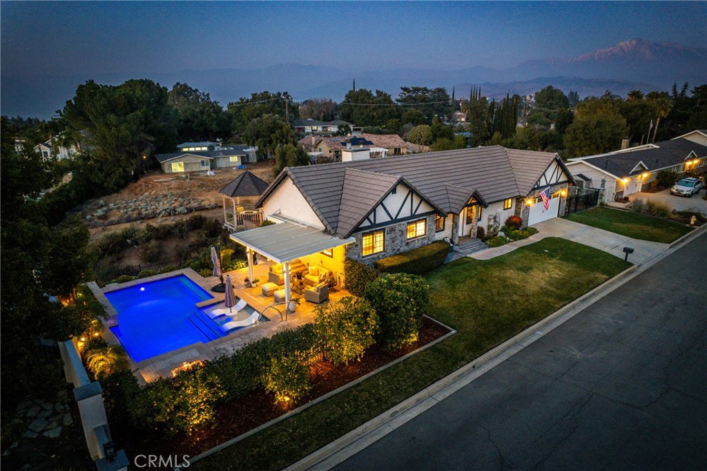 13056 Burns Lane