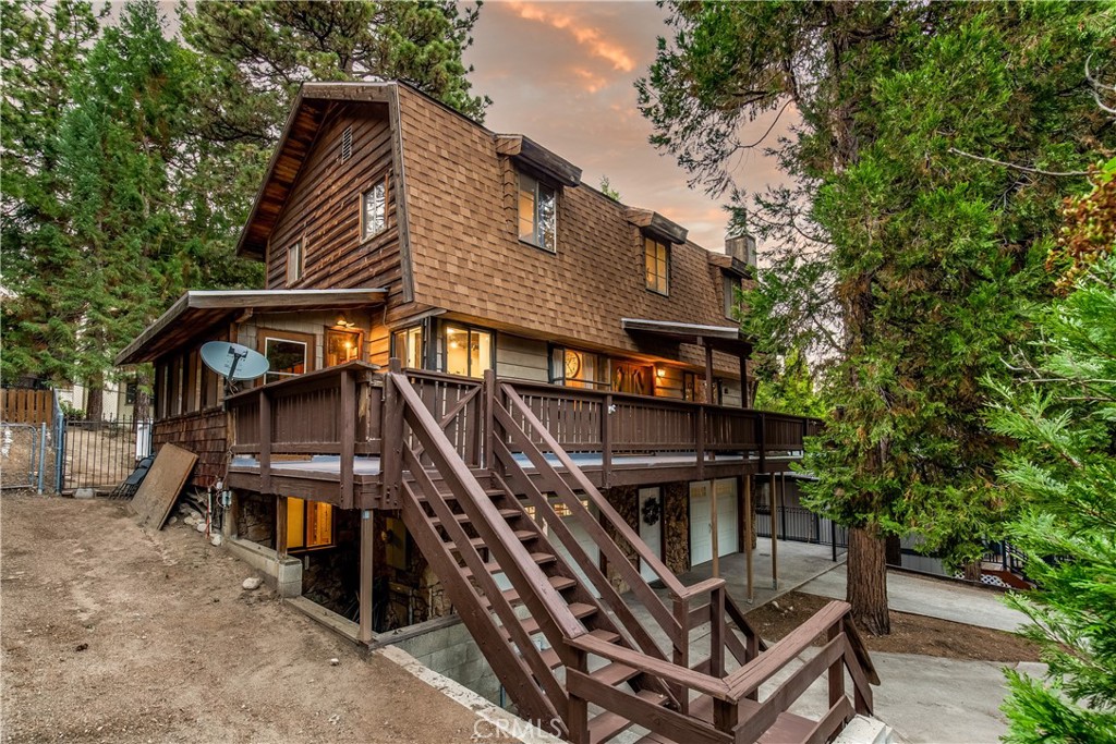 31112 Mountain Oak Drive