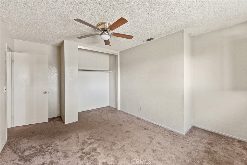 831 W Lugonia