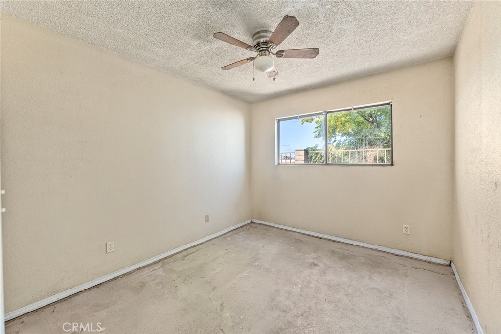 831 W Lugonia