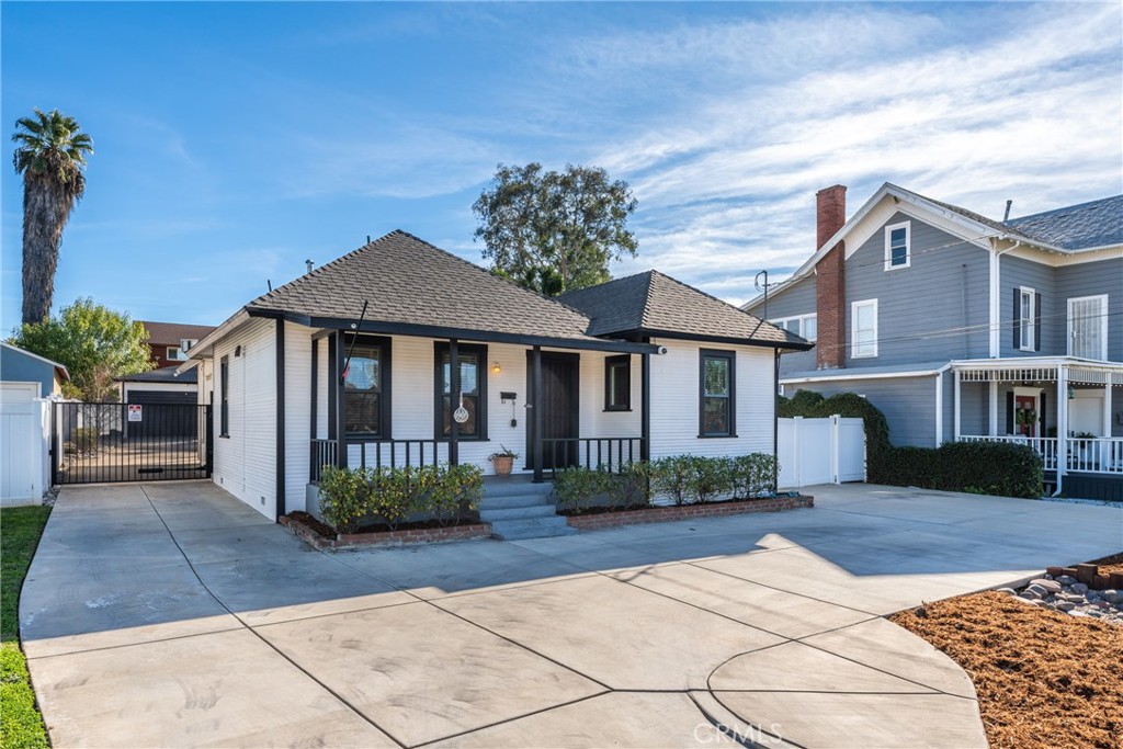 1029 W Palm