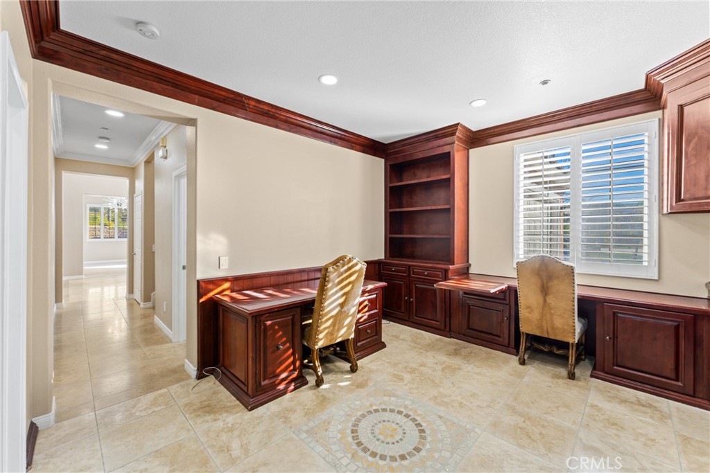 952 Creek View