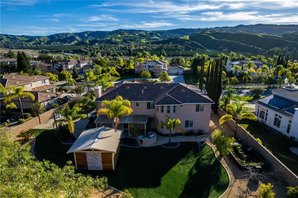 952 Creek View