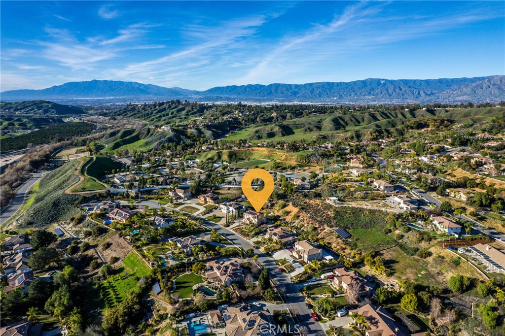 952 Creek View