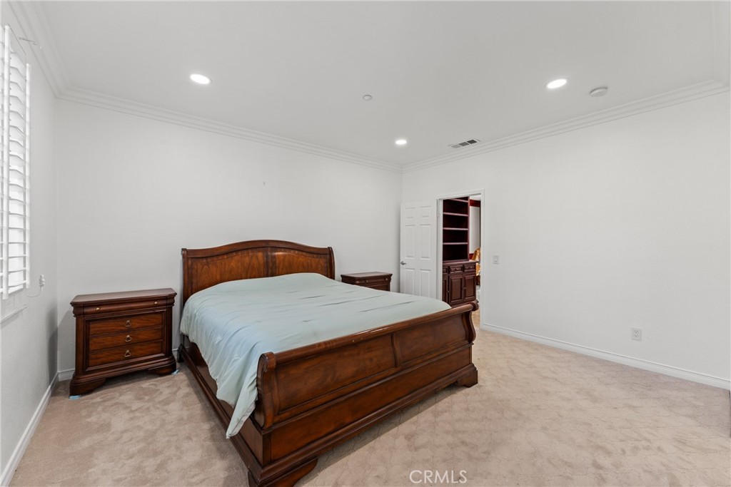 952 Creek View