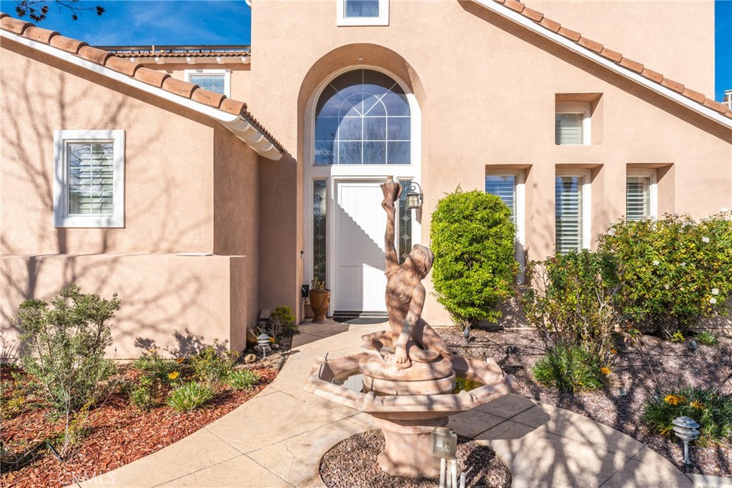 952 Creek View
