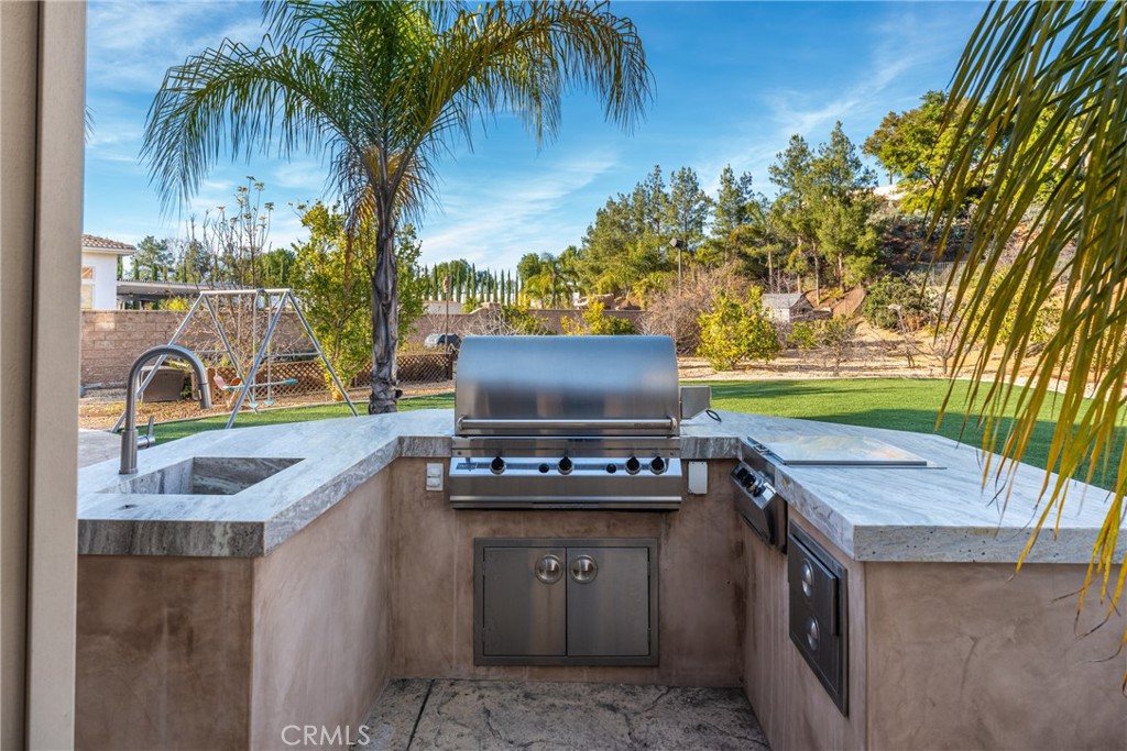 952 Creek View