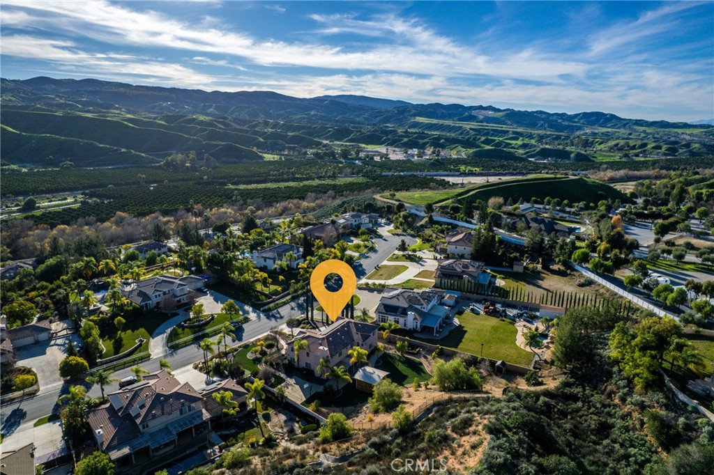 952 Creek View