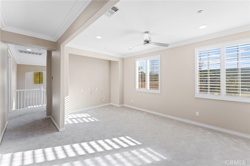 952 Creek View