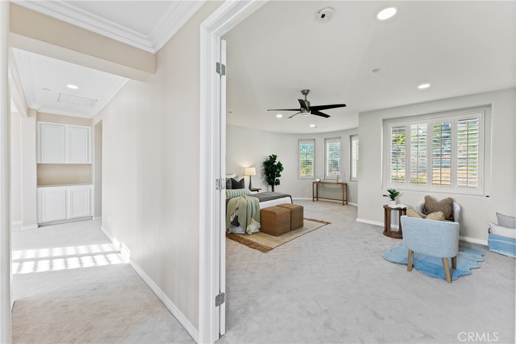 952 Creek View