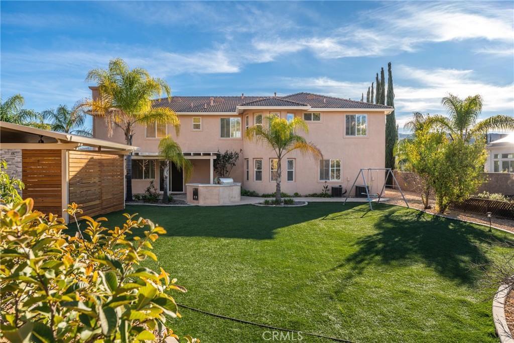 952 Creek View