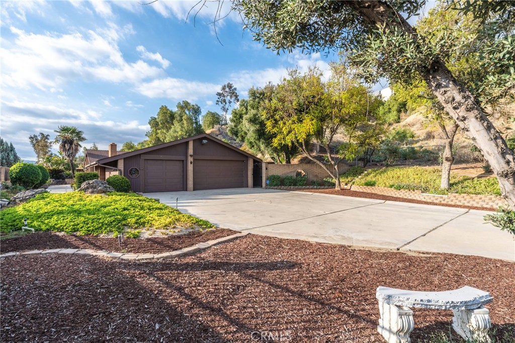 11977 San Timoteo Canyon