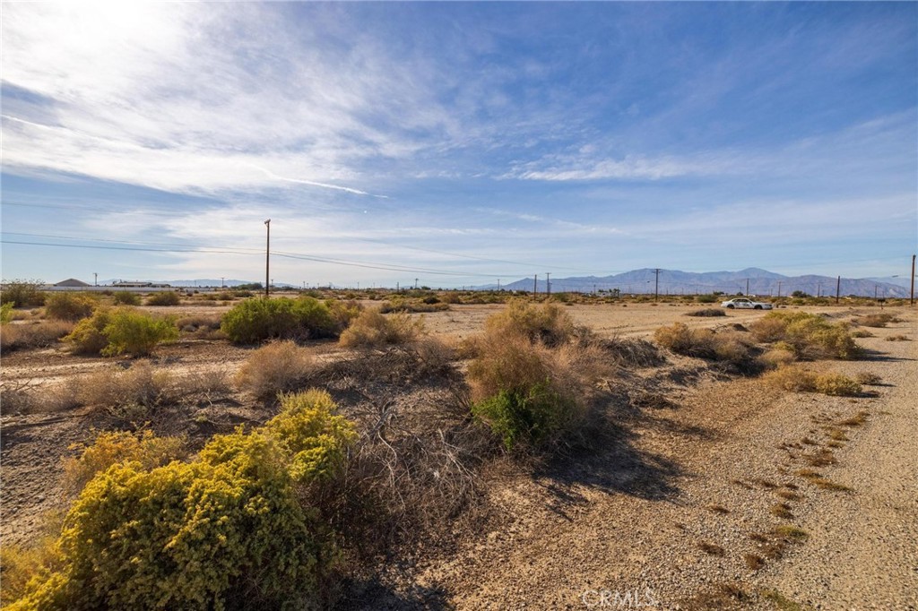 2537 Aberdeen Drive