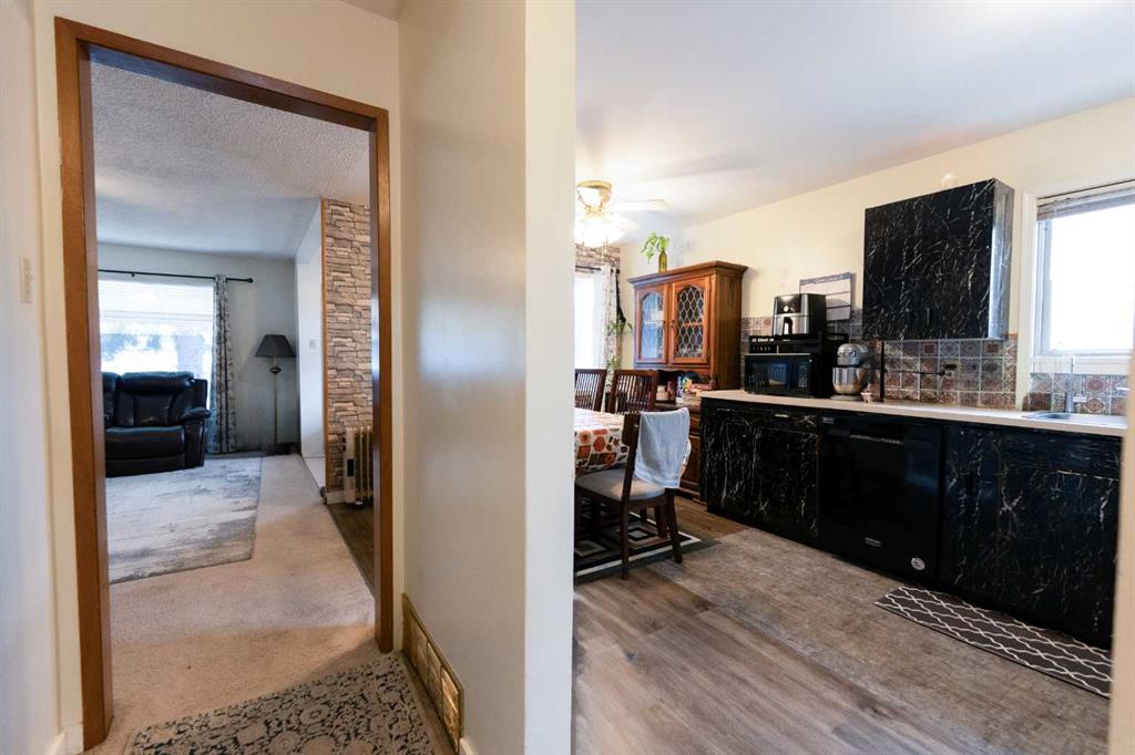 244 Cassino Street S