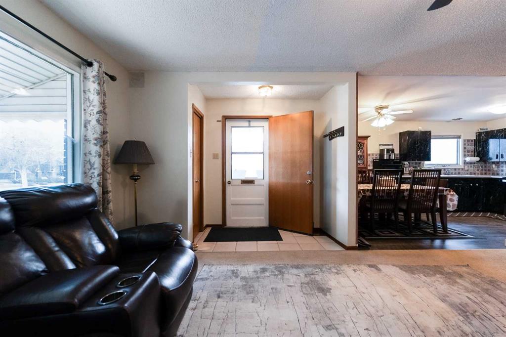 244 Cassino Street S