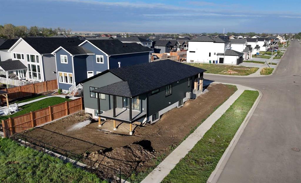 1712 Sixmile View S