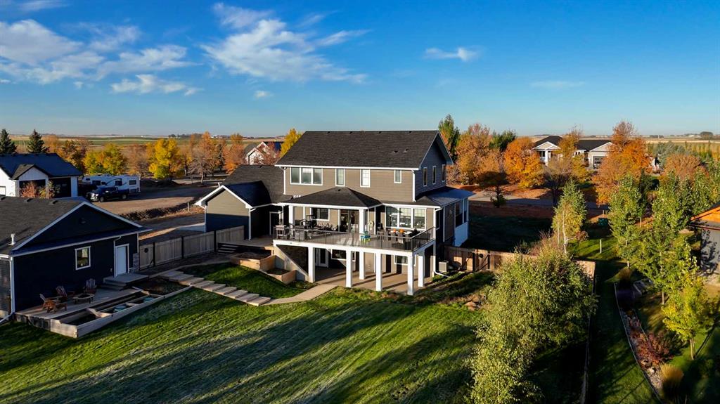 105 Whitetail Place W