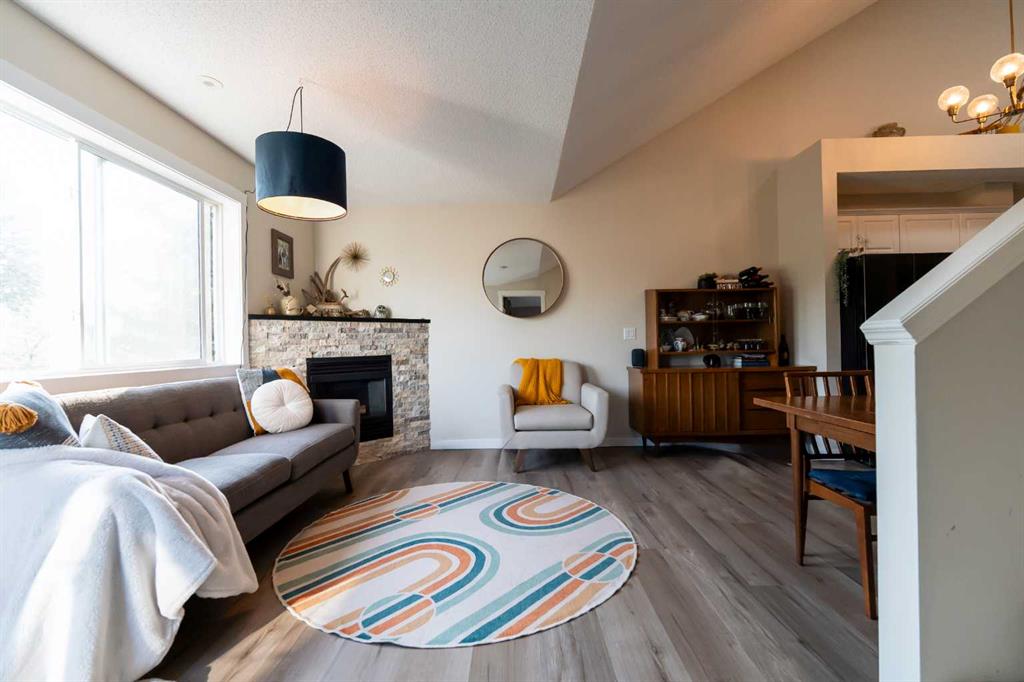 6148 Bowness Road NW Unit: 303