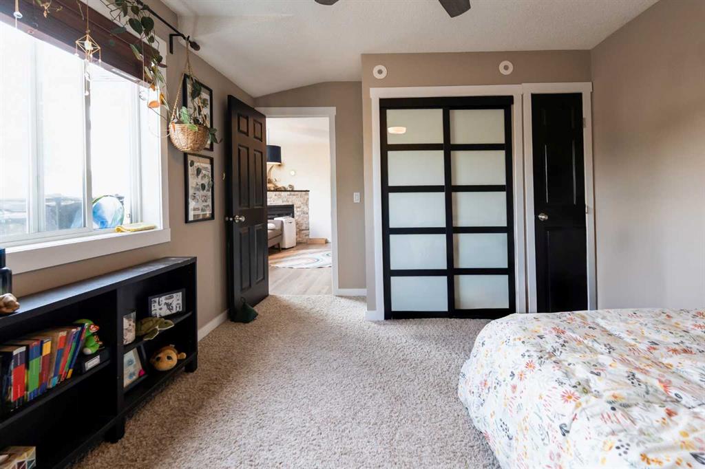 6148 Bowness Road NW Unit: 303