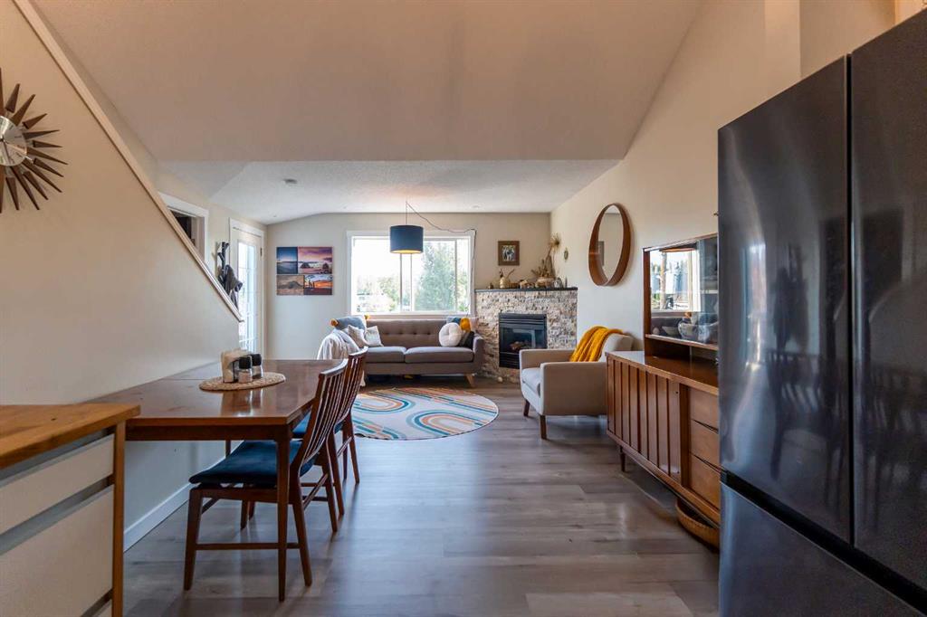 6148 Bowness Road NW Unit: 303