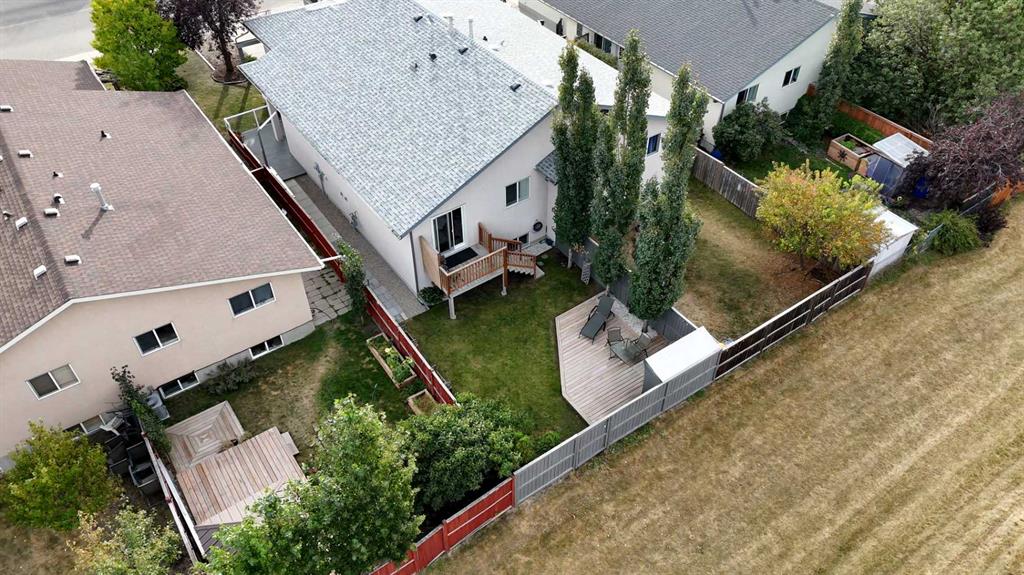 320 Strathaven Drive