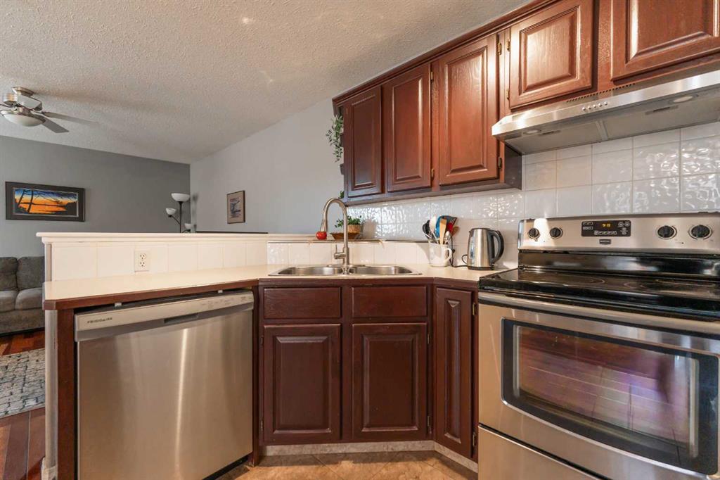 320 Strathaven Drive