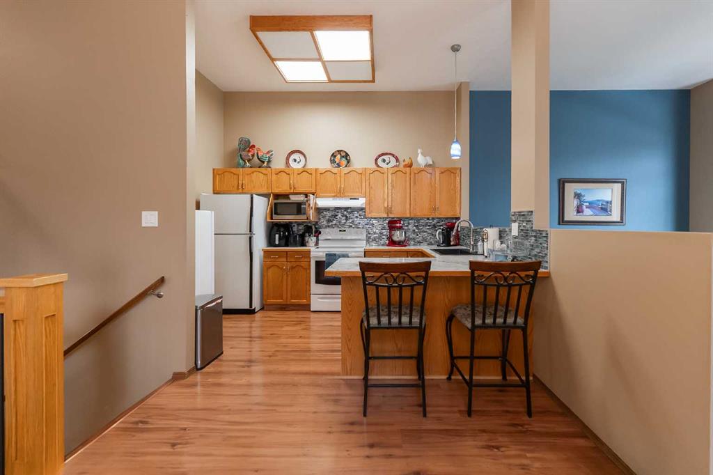 207 Mt Crandell Crescent W