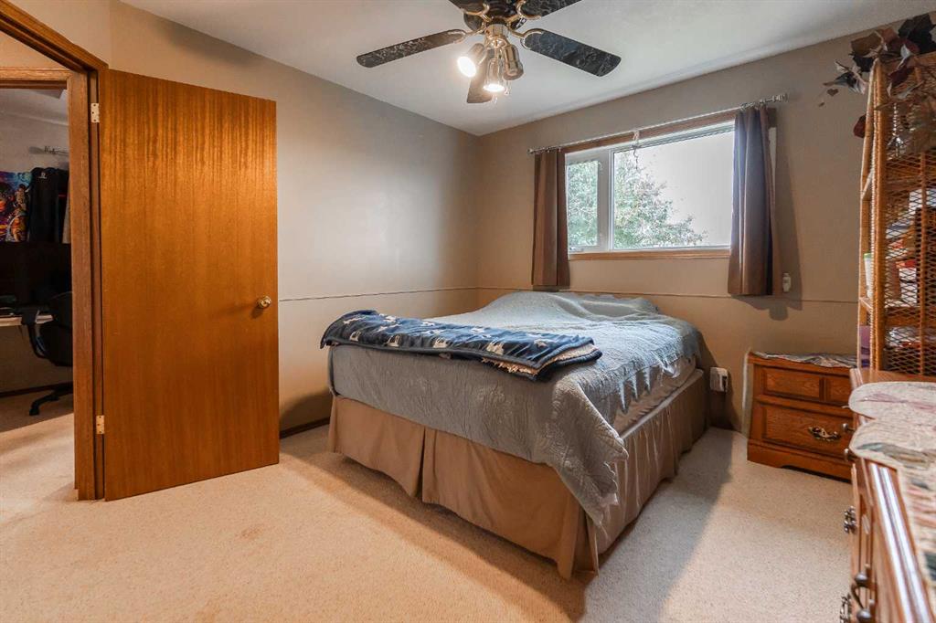 207 Mt Crandell Crescent W