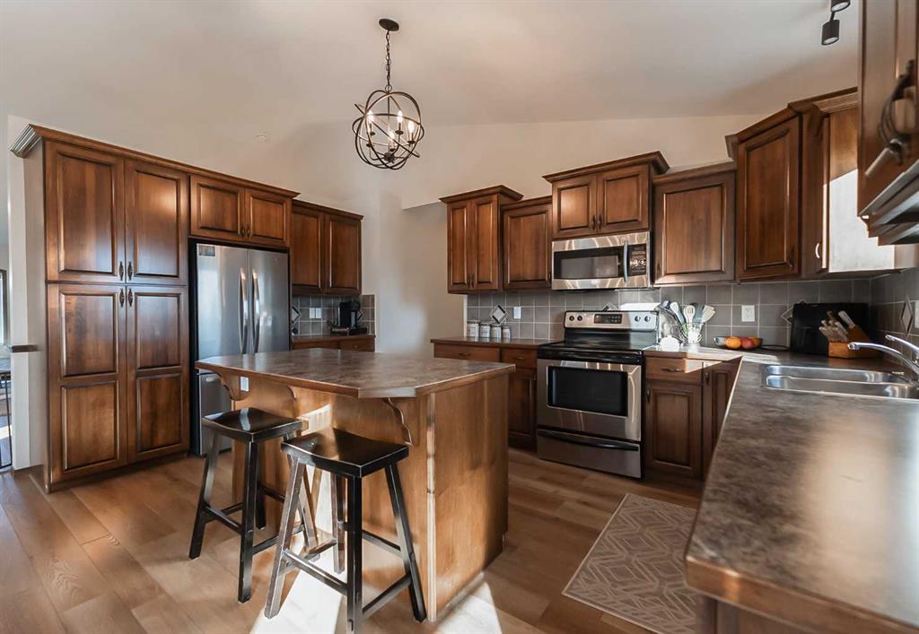 749 Northridge Street