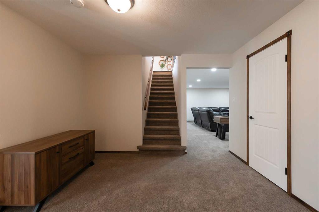 749 Northridge Street