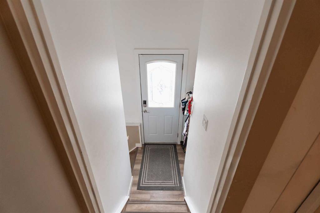 138 Greenview Close N