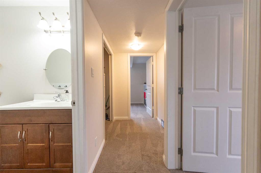 148 Coalbanks Boulevard W