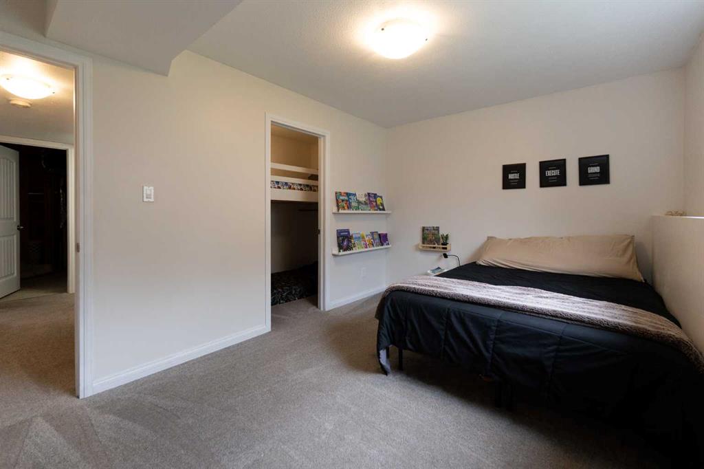 148 Coalbanks Boulevard W