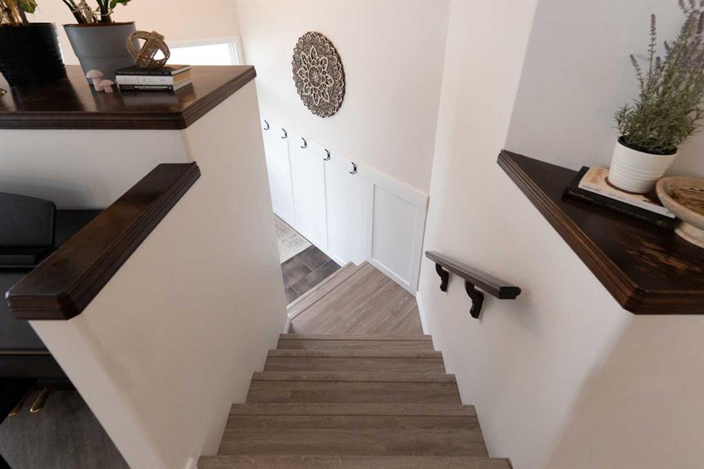 148 Coalbanks Boulevard W