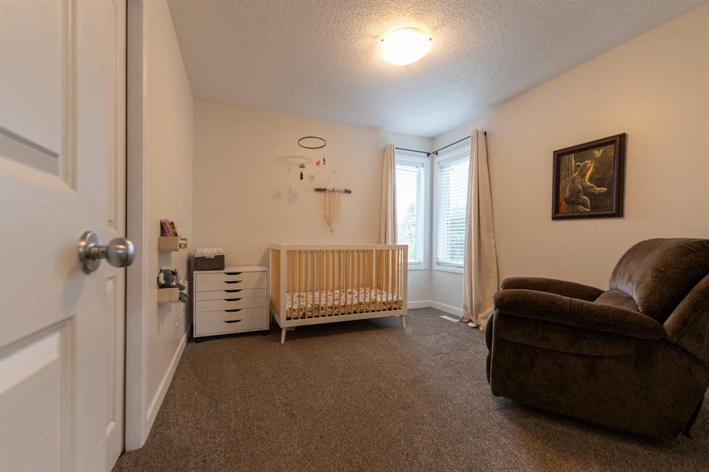 148 Coalbanks Boulevard W