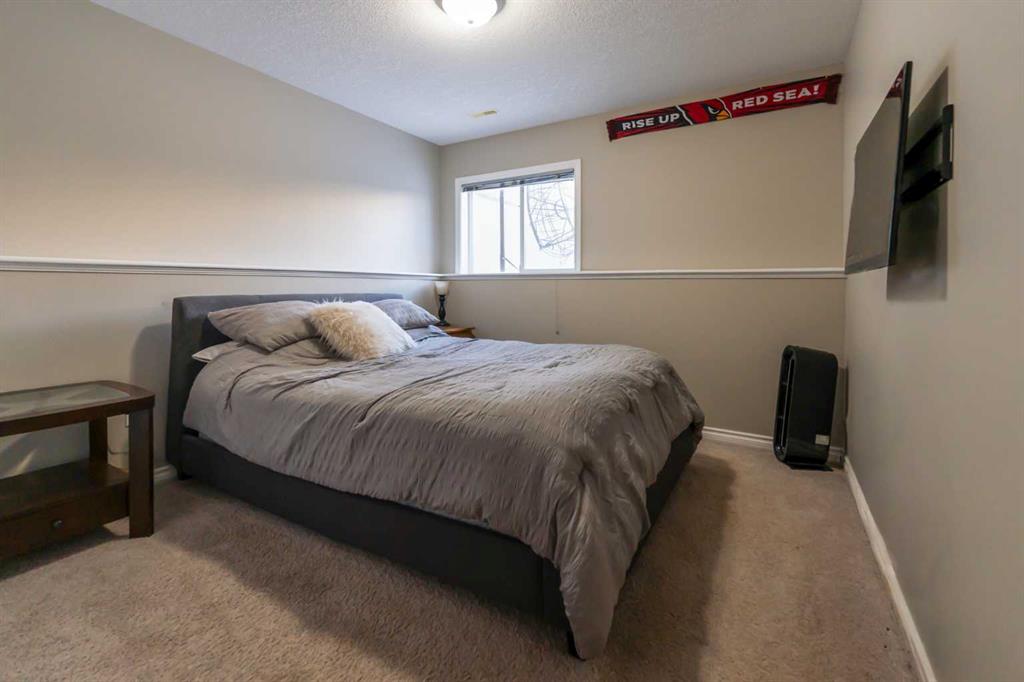 65 Heritage Circle W