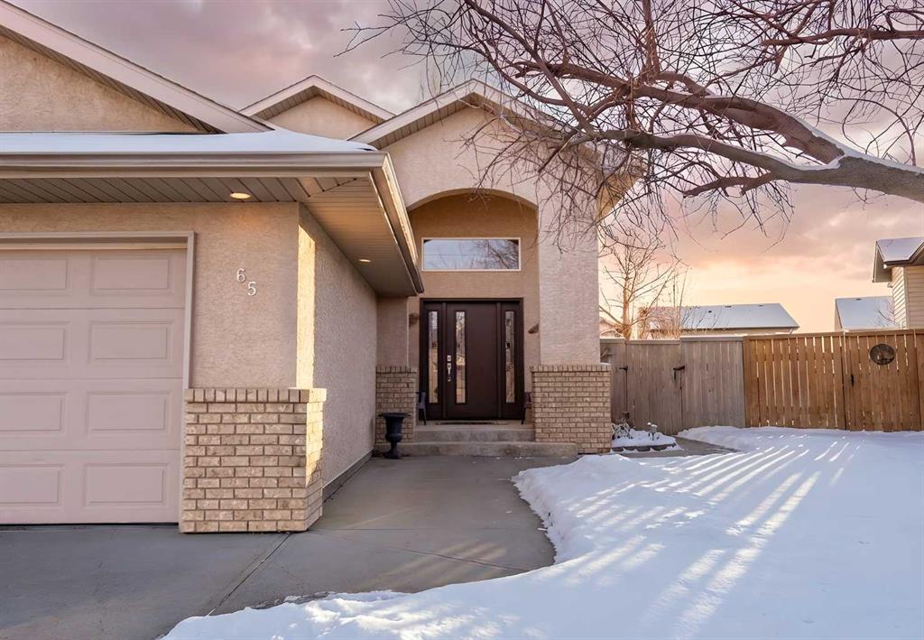 65 Heritage Circle W